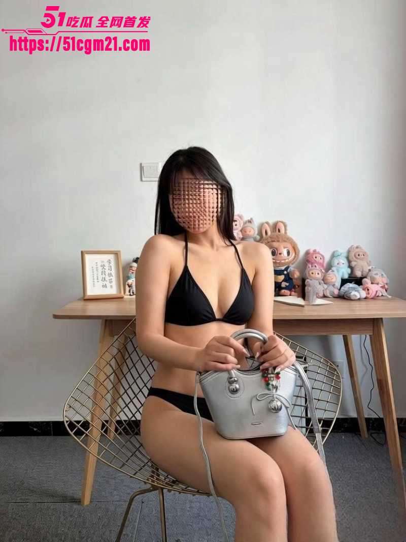 39岁妈妈和30岁堂姐与堂姐乱伦做爱03