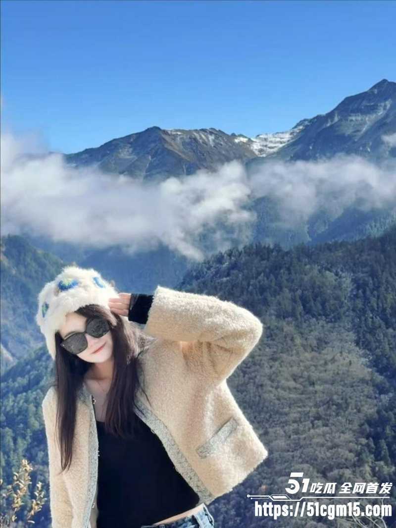 成都领克女神彭老师翻车4