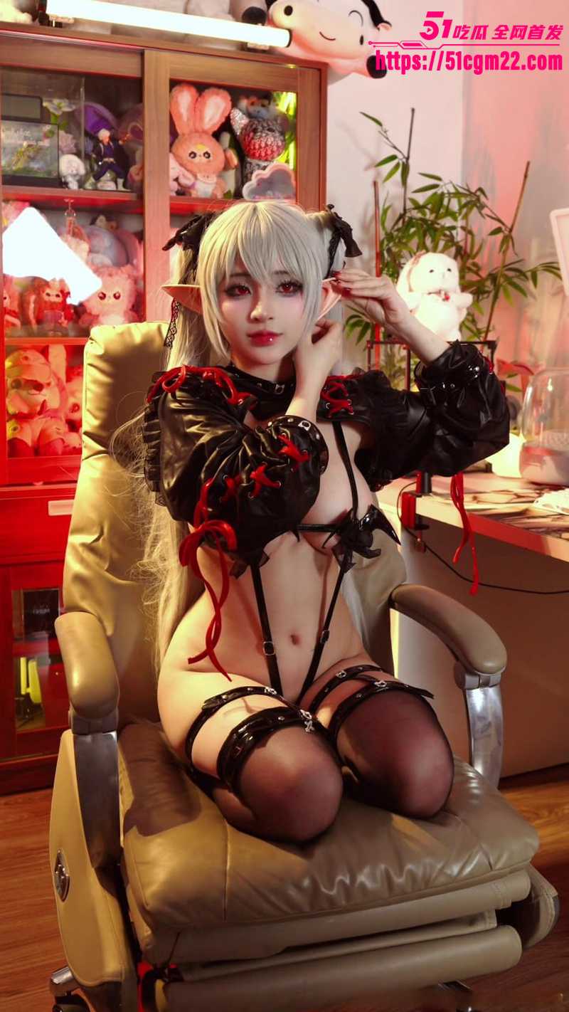 越南福利姬 yuumeilyn 化身性感魅魔 2