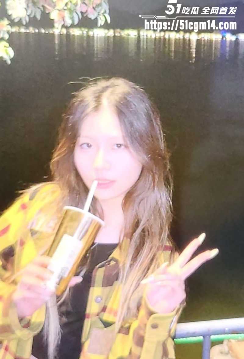 湖南大学生赵佳琪不雅视频曝光 2 拷贝