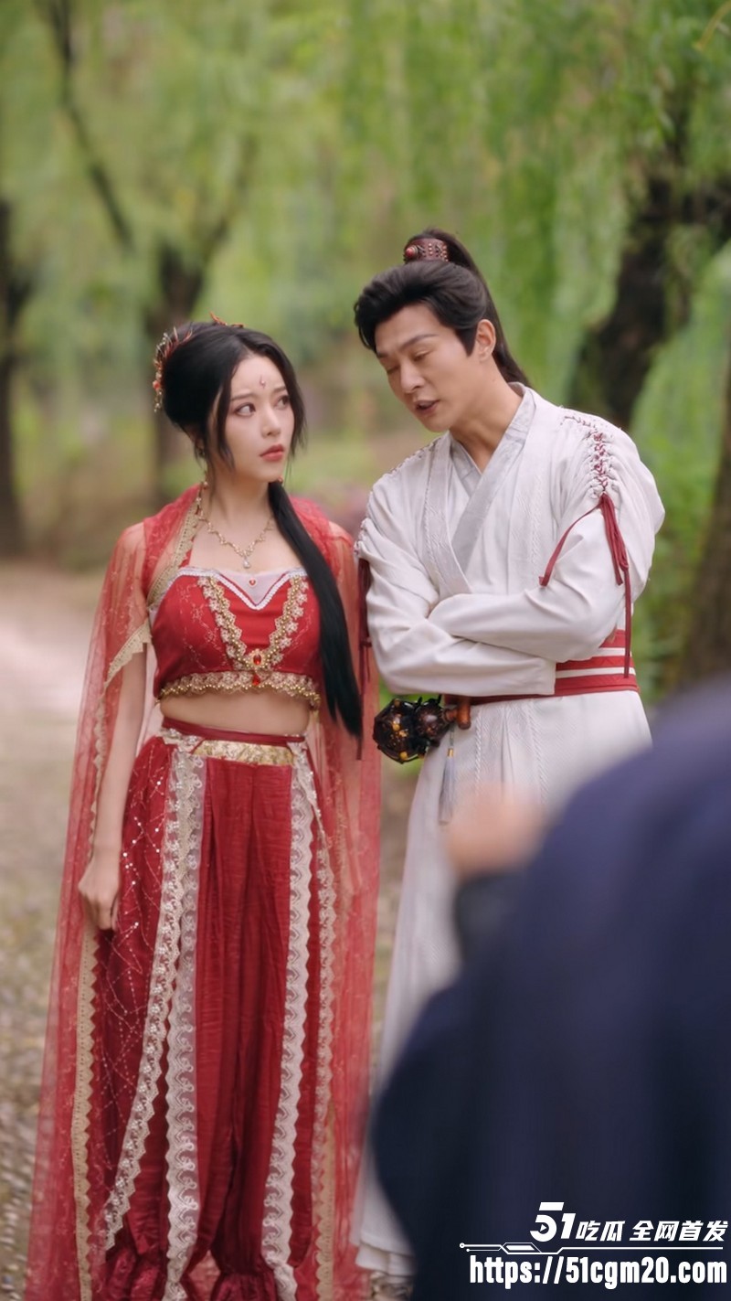 擦边短剧我在女宗当男修全集 1