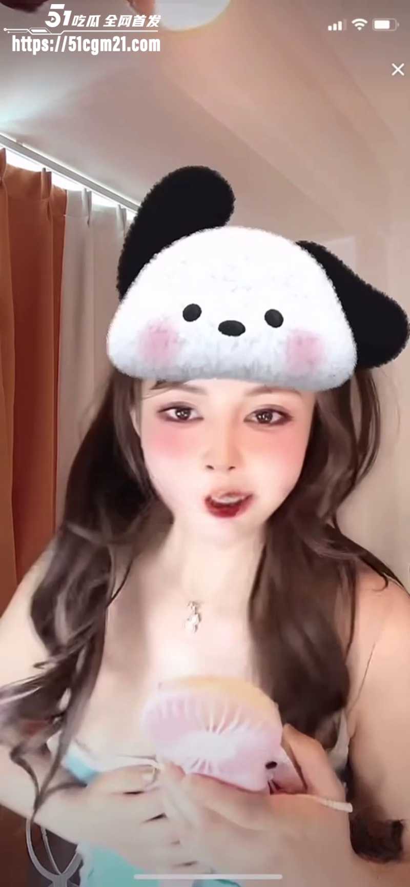 vlcsnap2026041220h33m27s97220260412204215W800px 1