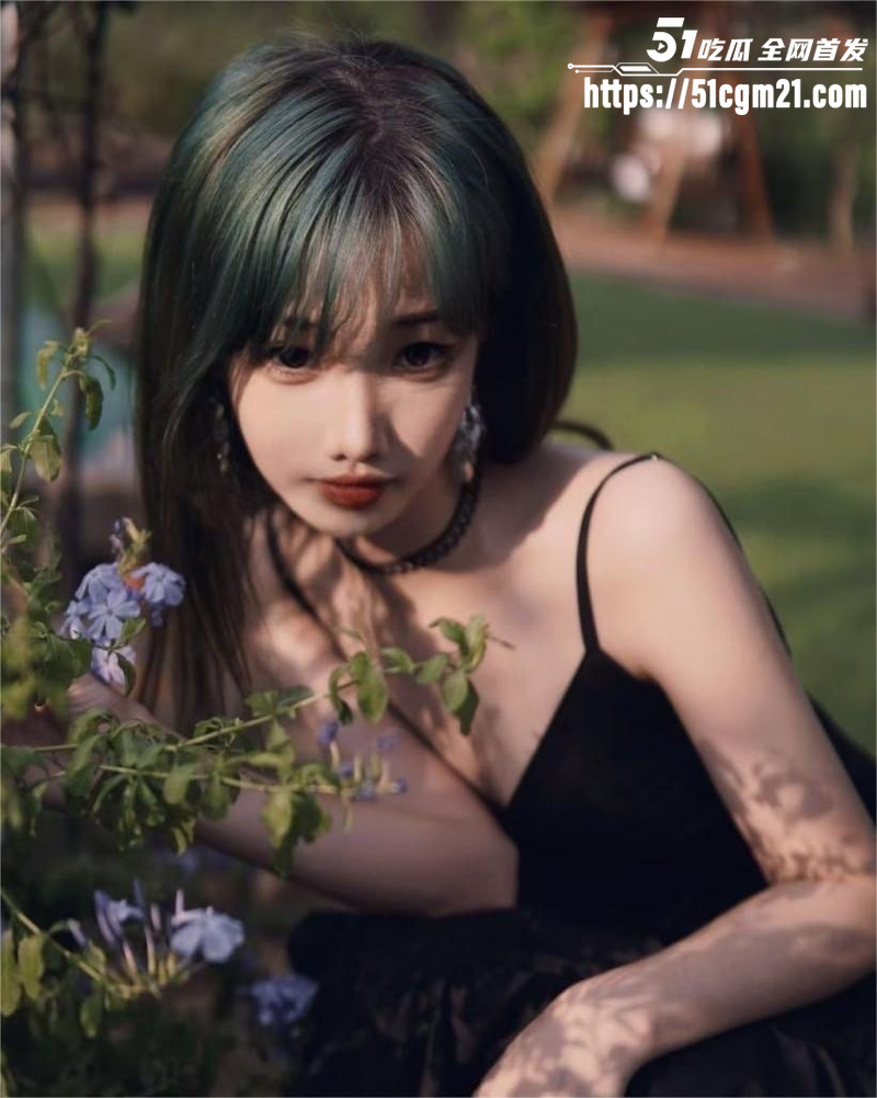 黑龙江女神冯芽芽情侣性爱自拍 1