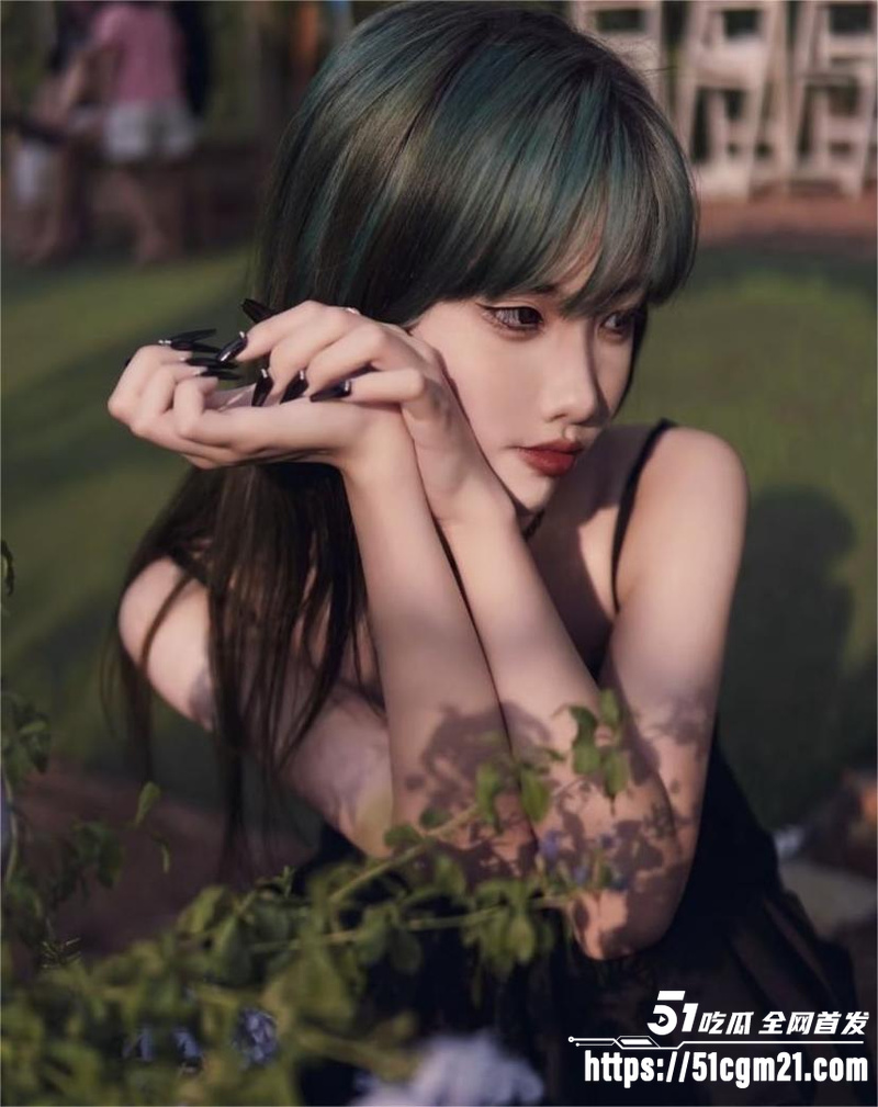 黑龙江女神冯芽芽情侣性爱自拍 3 黑龙江女神冯芽芽情侣性爱自拍 3