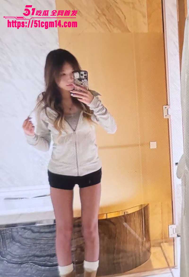 湖南大学生赵佳琪不雅视频曝光 6 拷贝