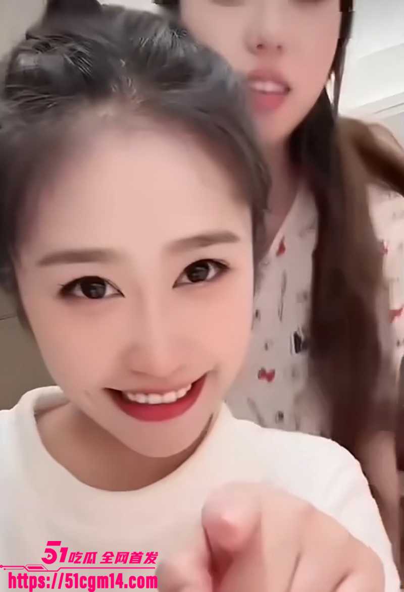 抖音网红闪现内衣内裤走光露点视频合集1拷贝