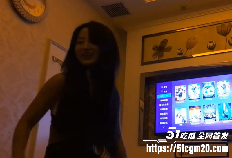 操良大神秦先生约炮艺校美女视频流出1拷贝