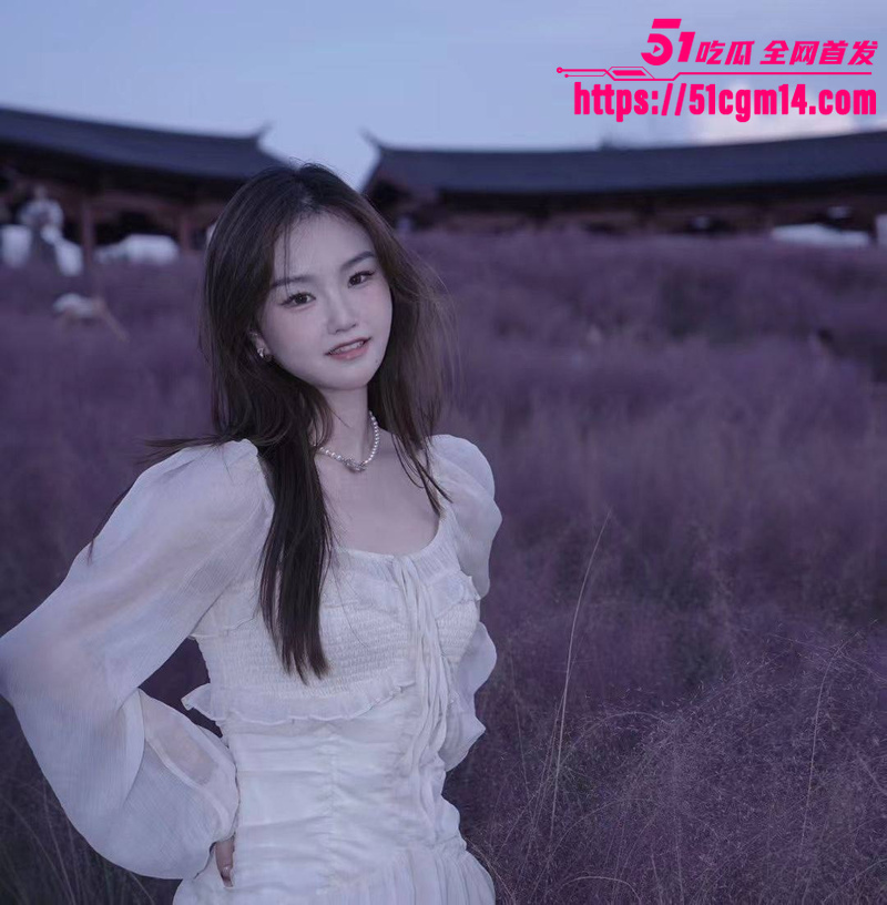 推特约炮大神 钓到娇嫩少女 1