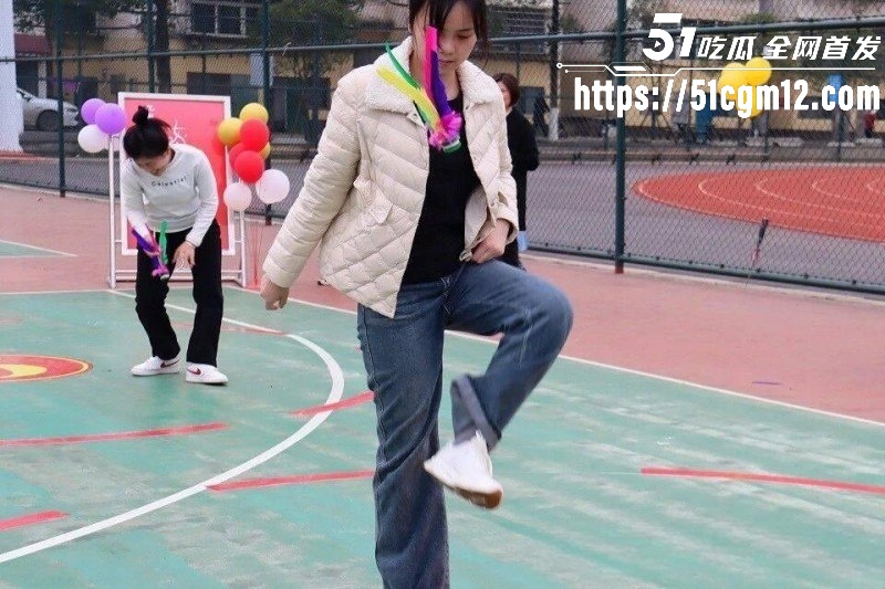 湖南祁东职校95后女老师徐西婷下海卖片035