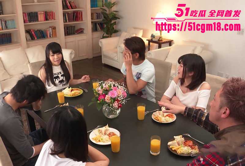 日本精选AV 三姐妹淫乱派对视频流出 2 拷贝