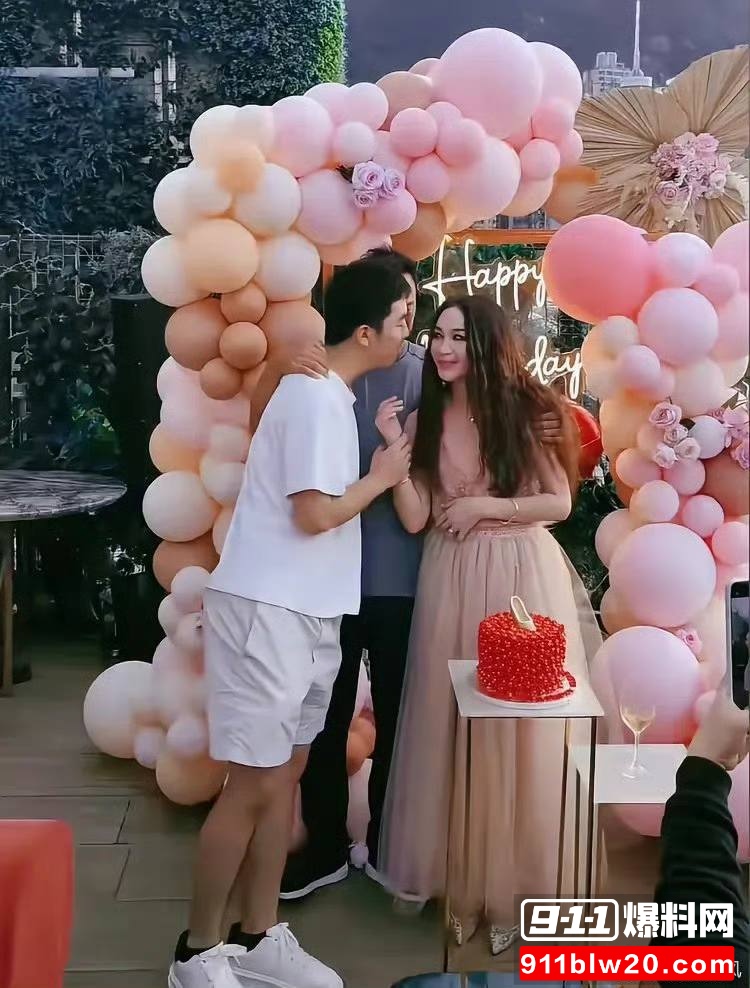 香港知名艺人温碧霞7