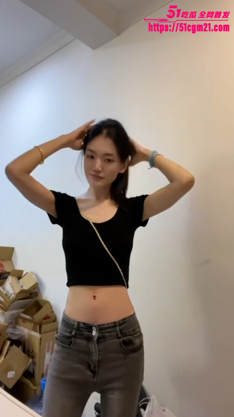 武汉晴川学院高颜值学姐林楠2