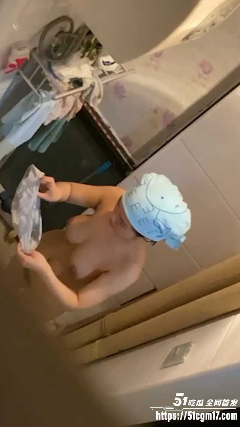 夏溪遥租房被偷拍5 夏溪遥租房被偷拍5