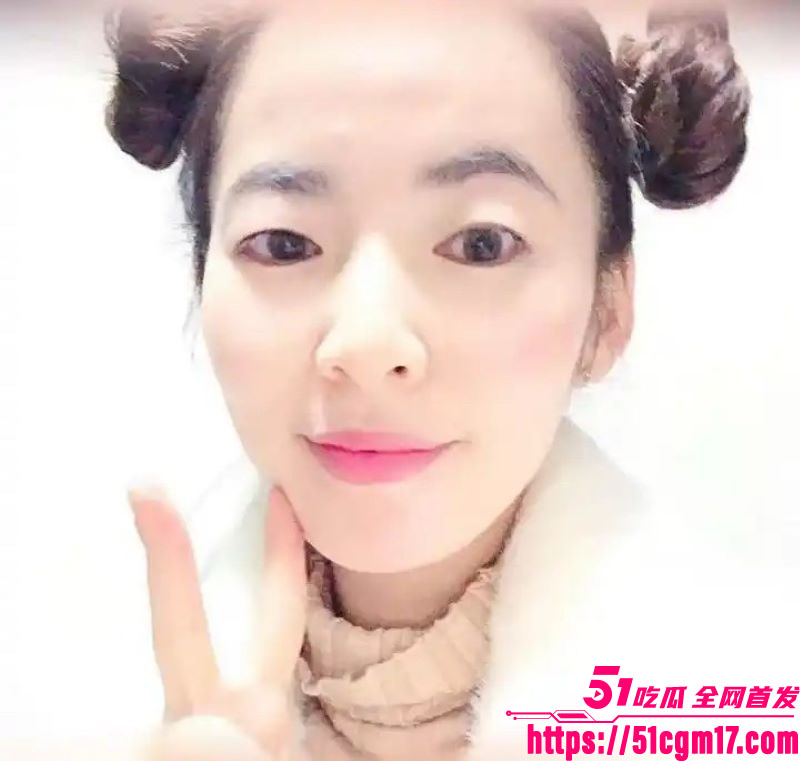 太子爷王律昂被女下属汤袅袅调教7年 6 太子爷王律昂被女下属汤袅袅调教7年 6