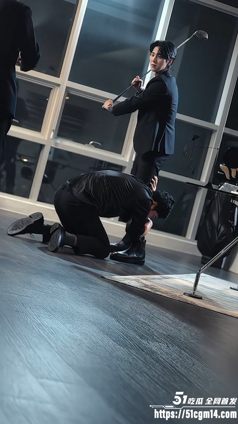 热播短剧前辈都是偶然吗新作 3