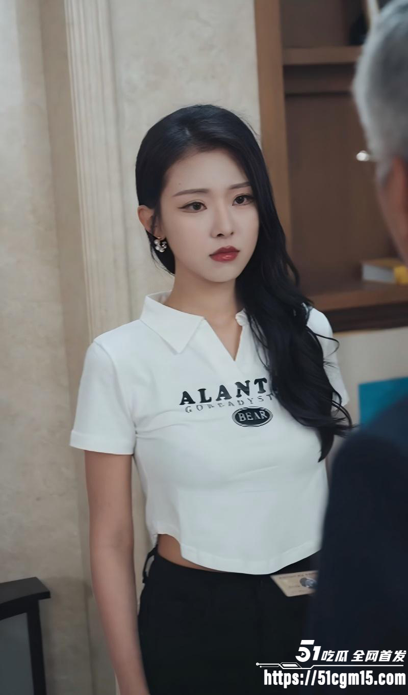 热播短剧《神秘保姆不简单》全集02