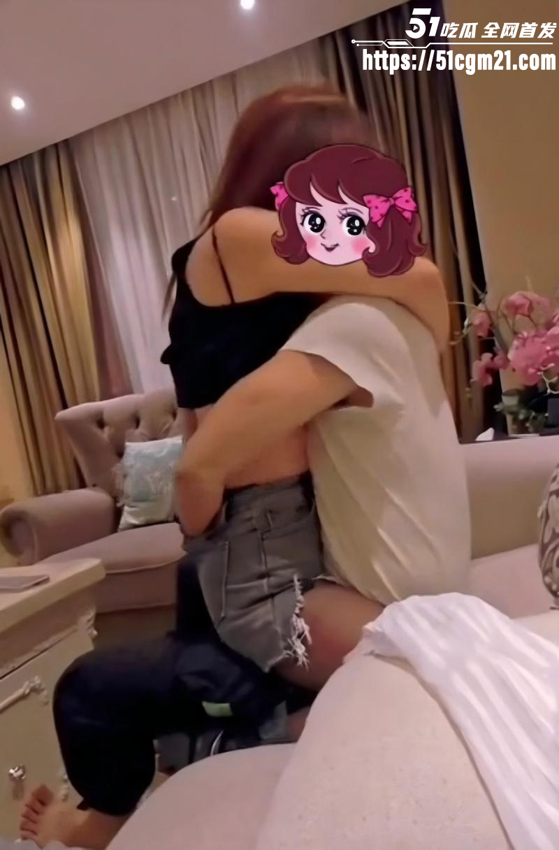 亲姐的诱惑和领导一起3P姐姐01