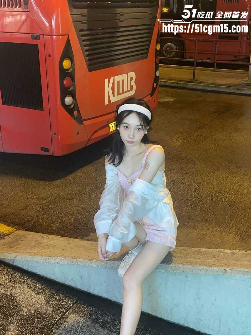 上海大学 黄予夏 性爱私拍 露脸口交做爱 2