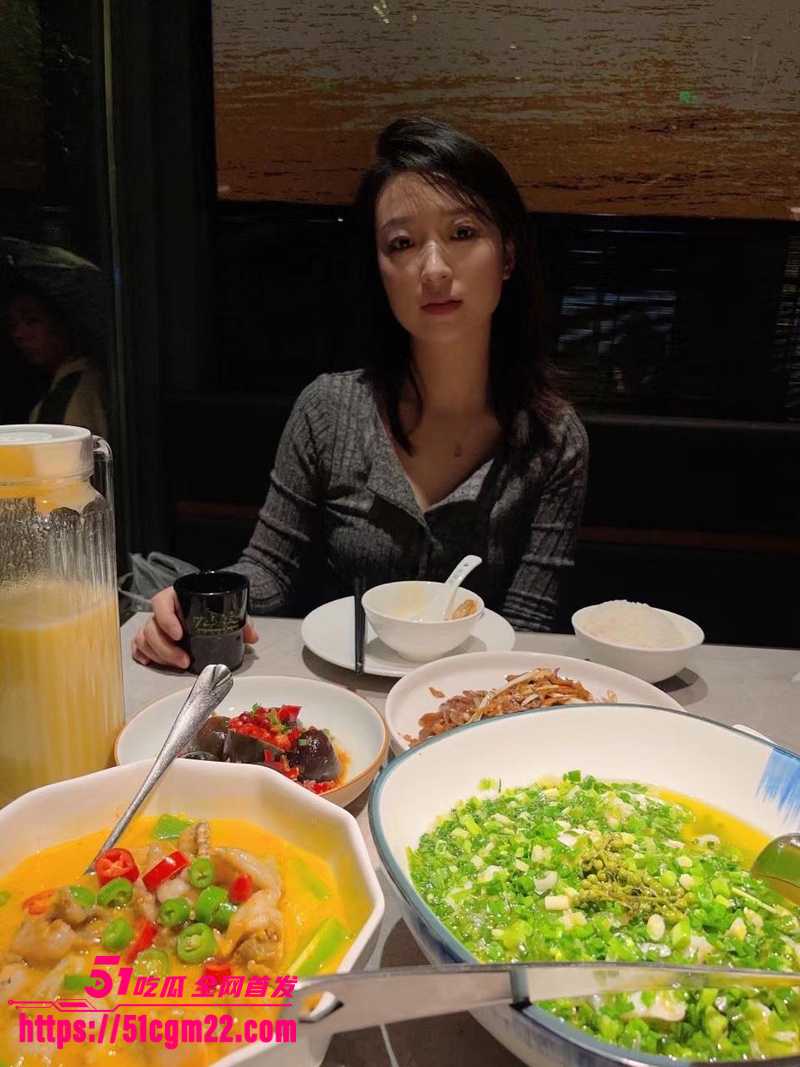 浙江良家少妇 露脸私拍 4 浙江良家少妇 露脸私拍 4