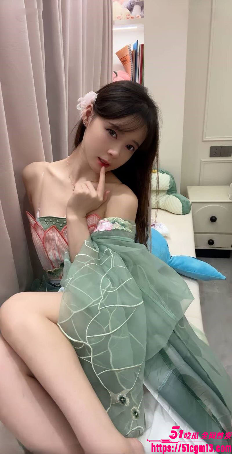 抖音顶级美女小七仙女合集流出 5