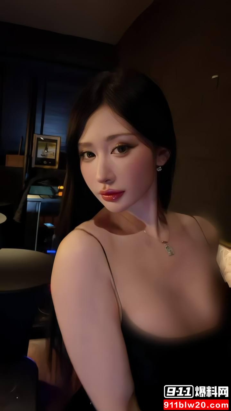 抖音30万粉丝网红蕾蕾醒了没 23