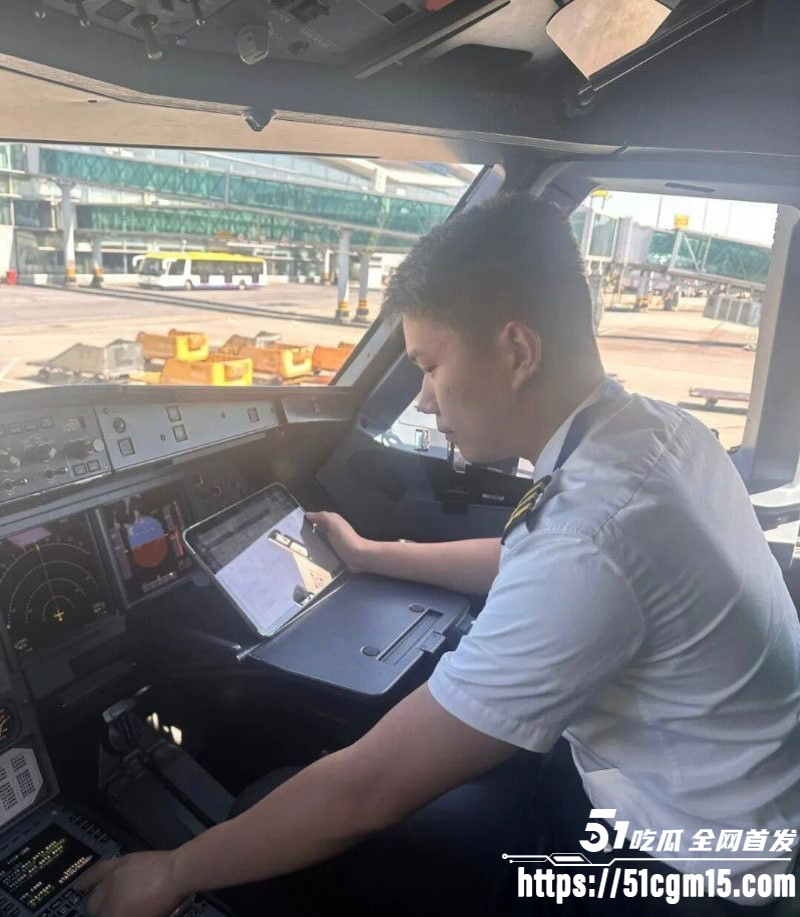 山西运城空少李俊杰出轨空姐被割生殖器05