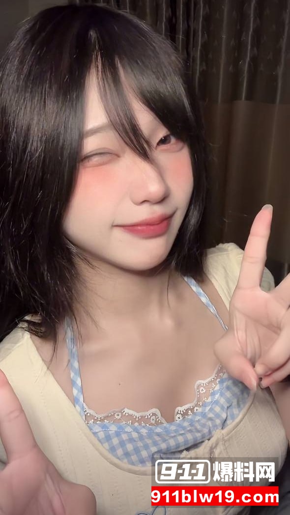 抖音50万粉甜妹江西荨荨子3