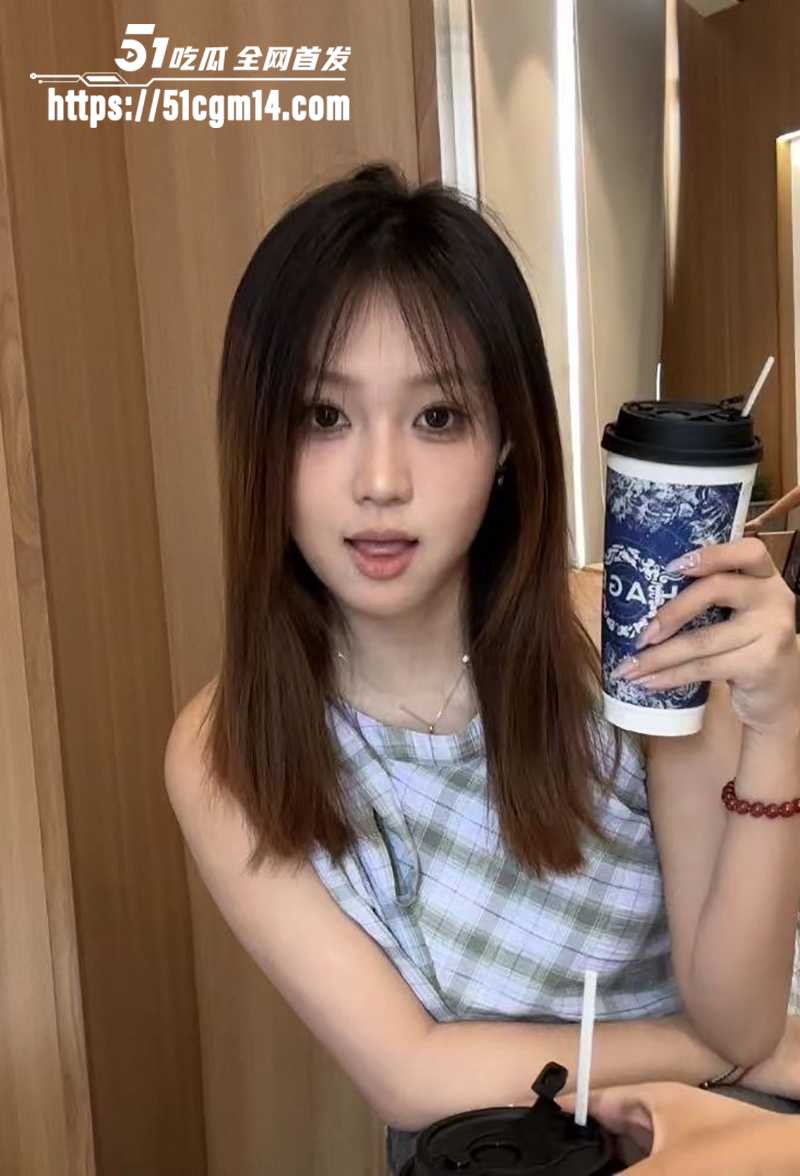 抖音媚黑瓜小网红东绿柿不雅视频曝光5拷贝