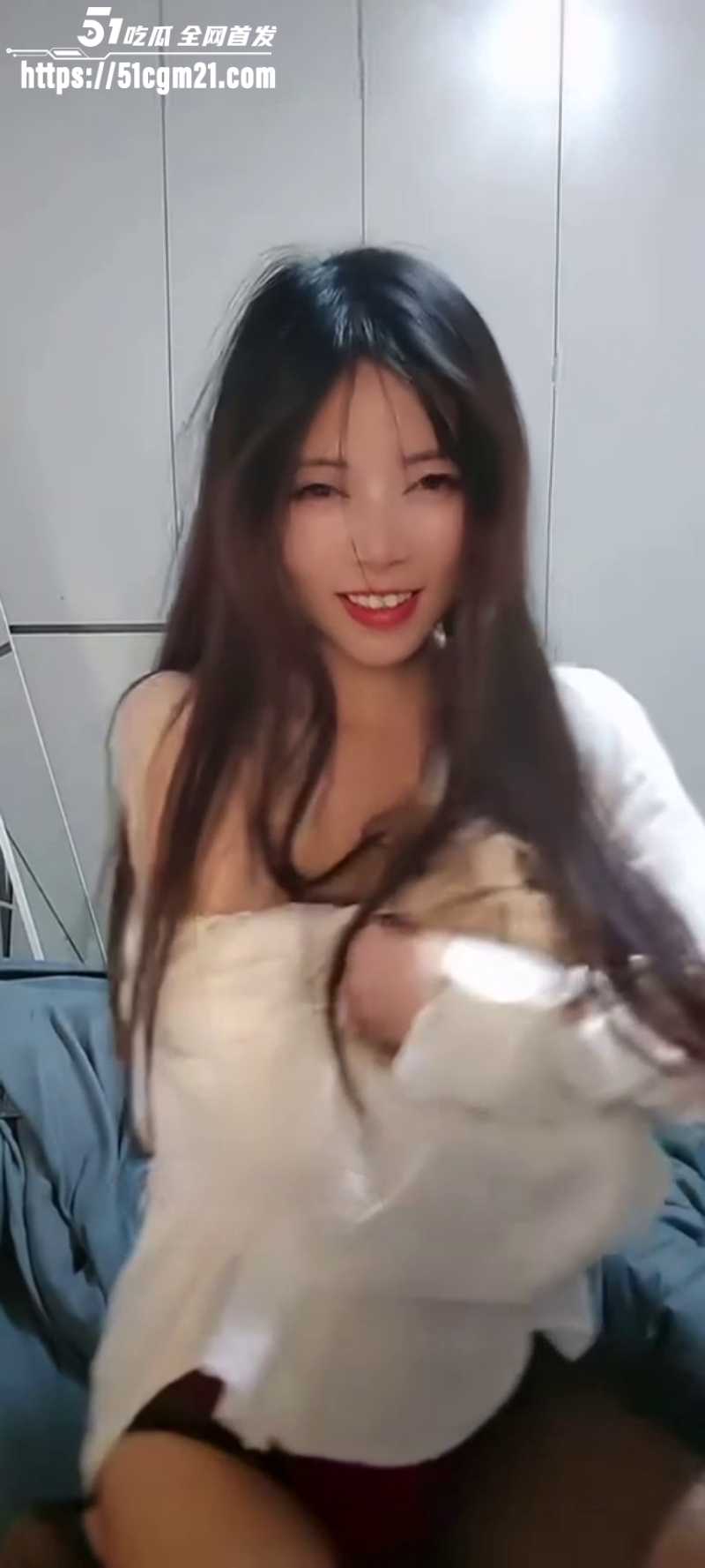 vlcsnap2026041220h13m19s27120260412204123W800px 1