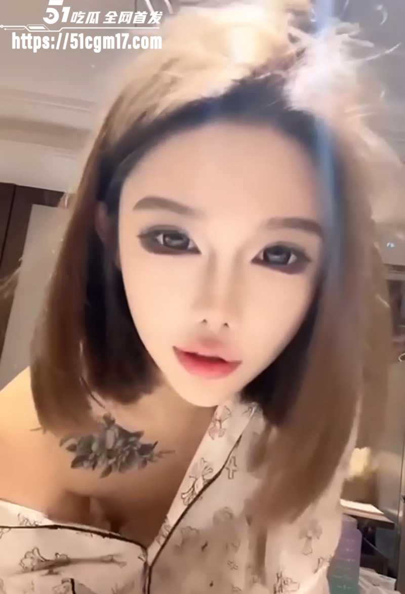 顶流网红露点合集 4 拷贝