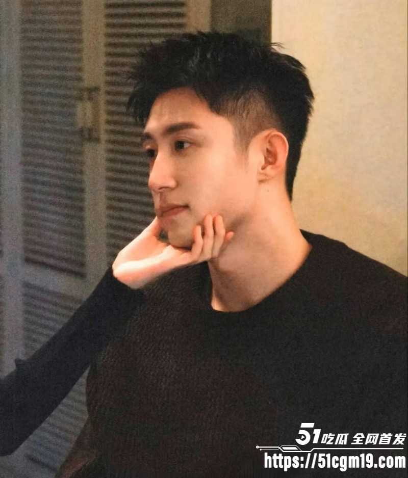 顶流明星黄景瑜王玉雯恋情曝光012