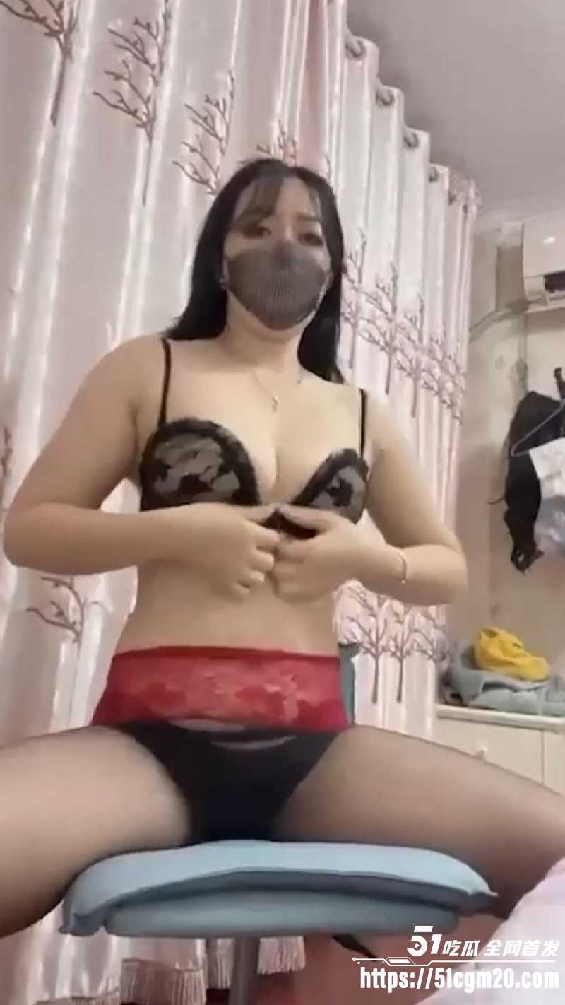 快手高颜少妇媚姨2 快手高颜少妇媚姨2