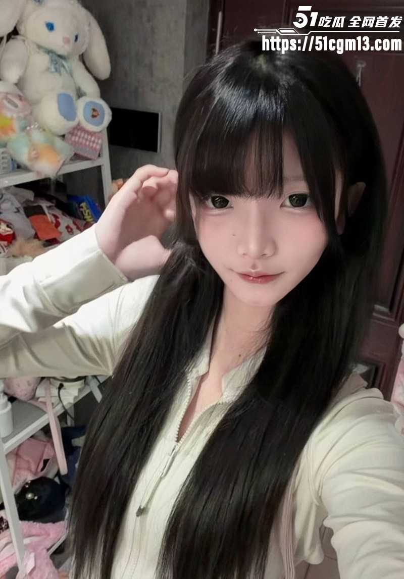 推特网黄金币崽最新自慰福利01