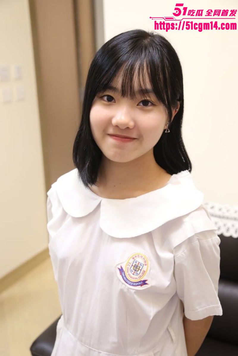 香港学生妹陈佳明酒店写真03