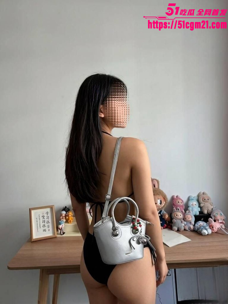 39岁妈妈和30岁堂姐与堂姐乱伦做爱08