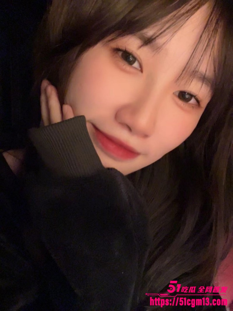 湖南大学生 溜溜 被男友曝不雅视频 4