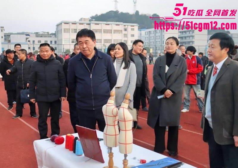 湖南祁东职校95后女老师徐西婷下海卖片034