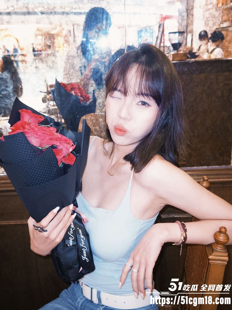 西南理工大学研究生与男友激情爱爱8