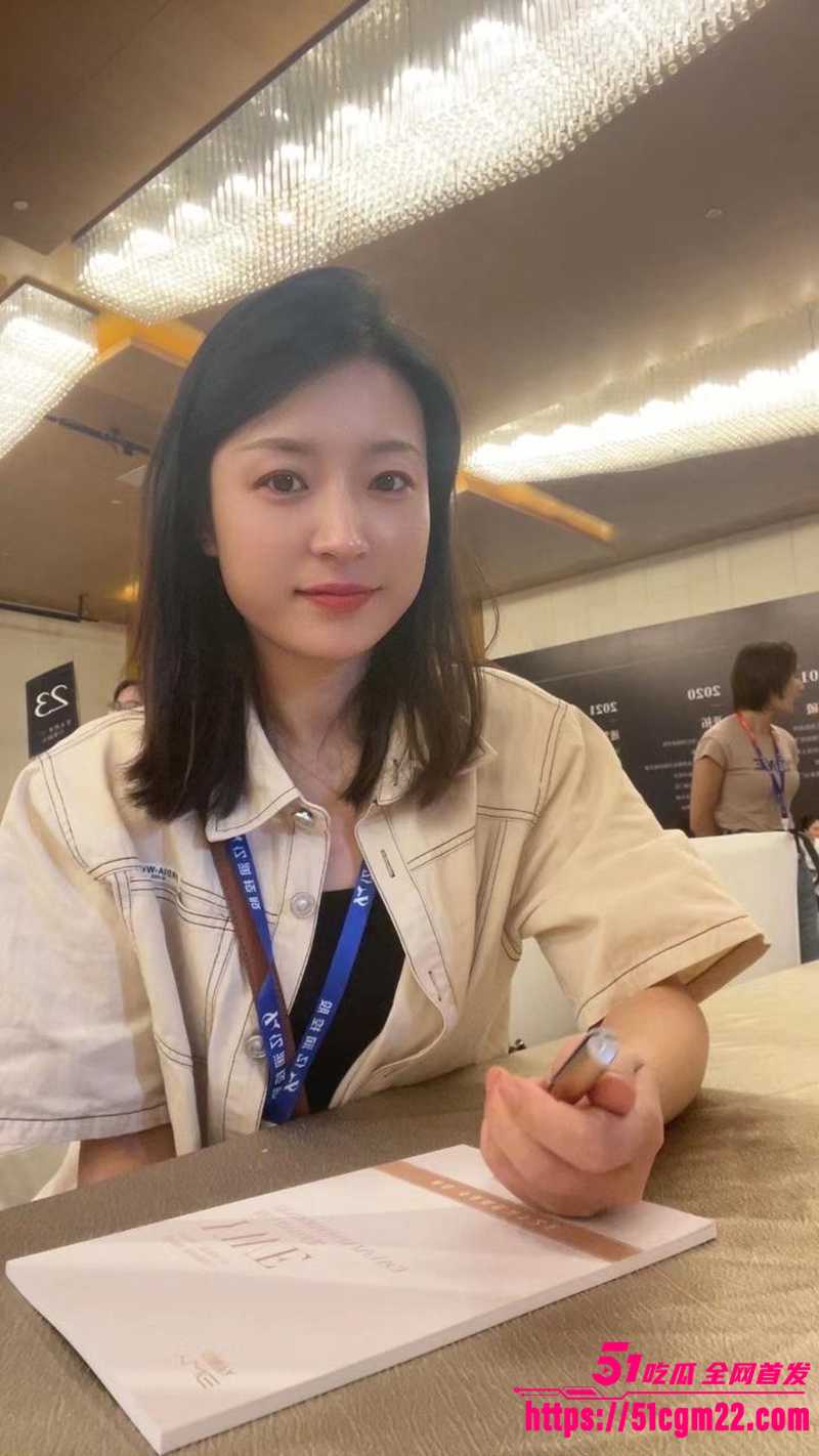 浙江良家少妇 露脸私拍 1 浙江良家少妇 露脸私拍 1