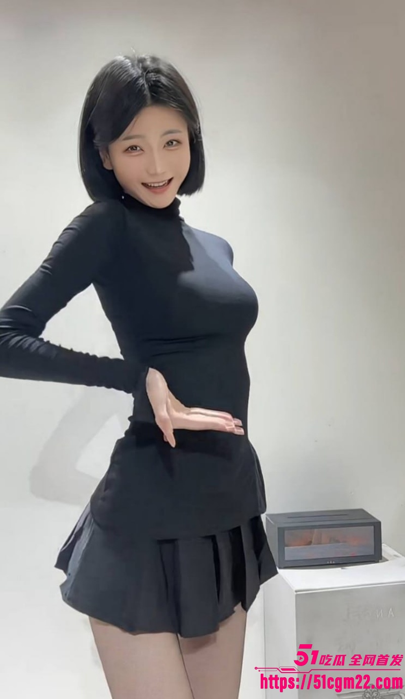 快手网红徐凡凡下海裸舞福利02