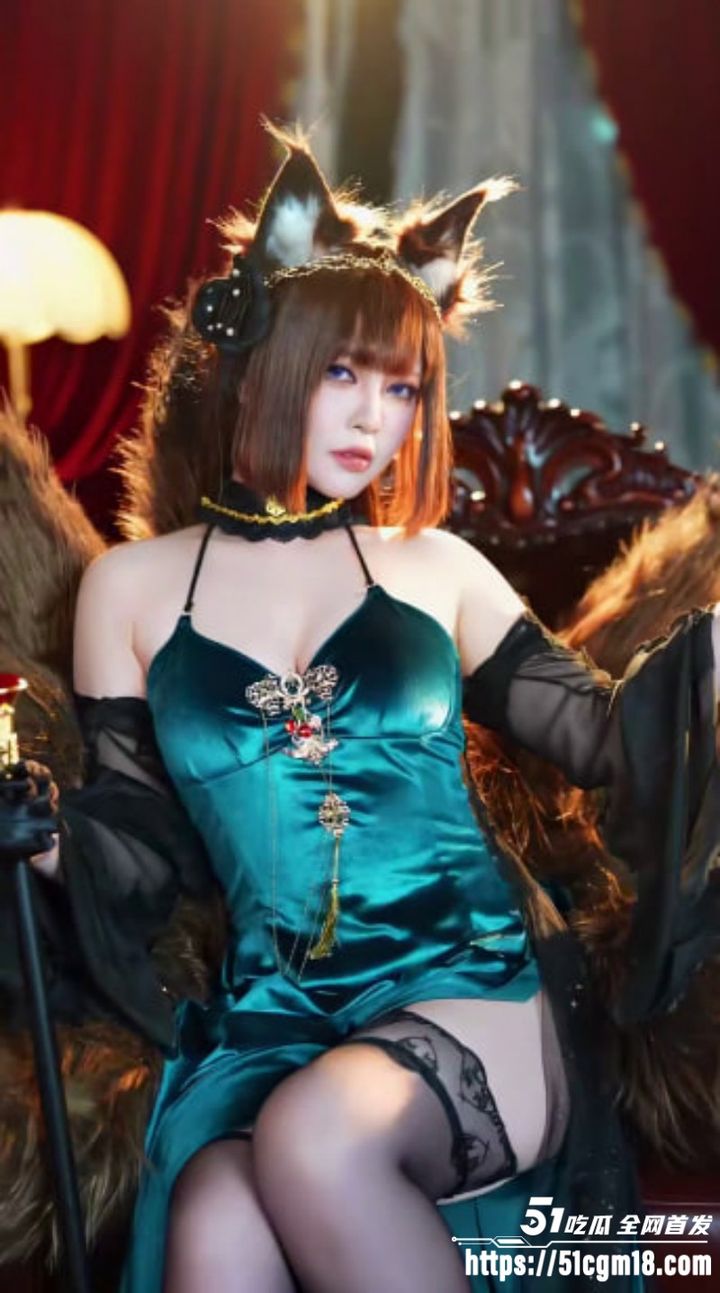 二次元福利姬 半半子 最新写真 3