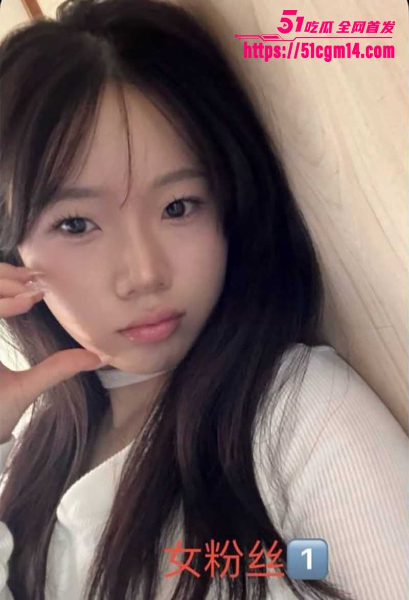 抖音网红罗琰泽劈腿被曝光 13 拷贝 抖音网红罗琰泽劈腿被曝光 13 拷贝