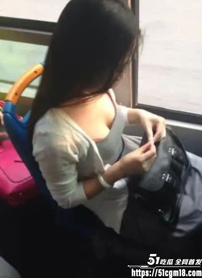 海角乱伦大神侄女小玲新作 1