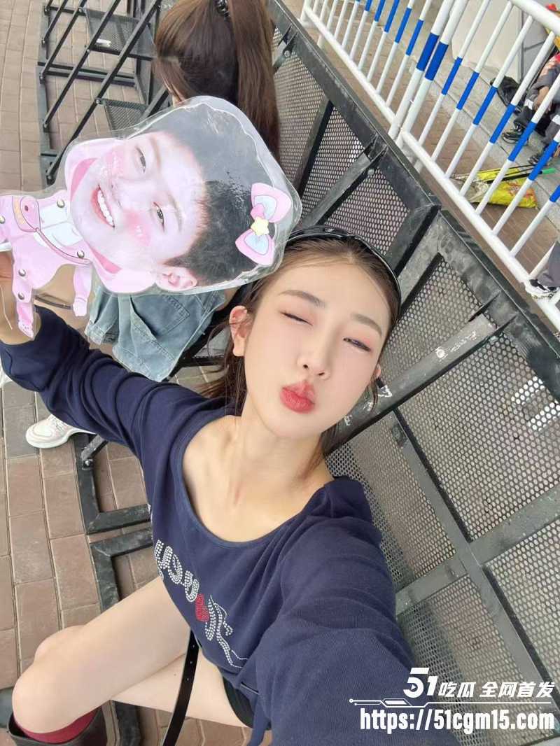 高颜值女神李佳蓉4