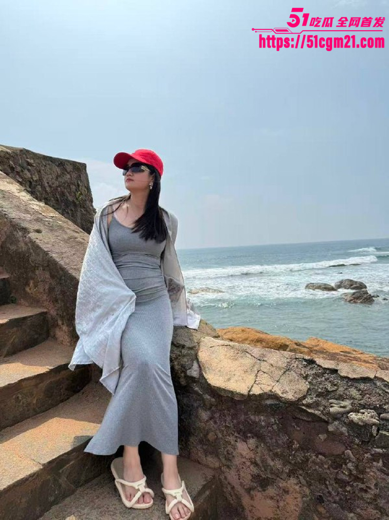 上海人妻 黎馨 出轨金主私拍 1 上海人妻 黎馨 出轨金主私拍 1