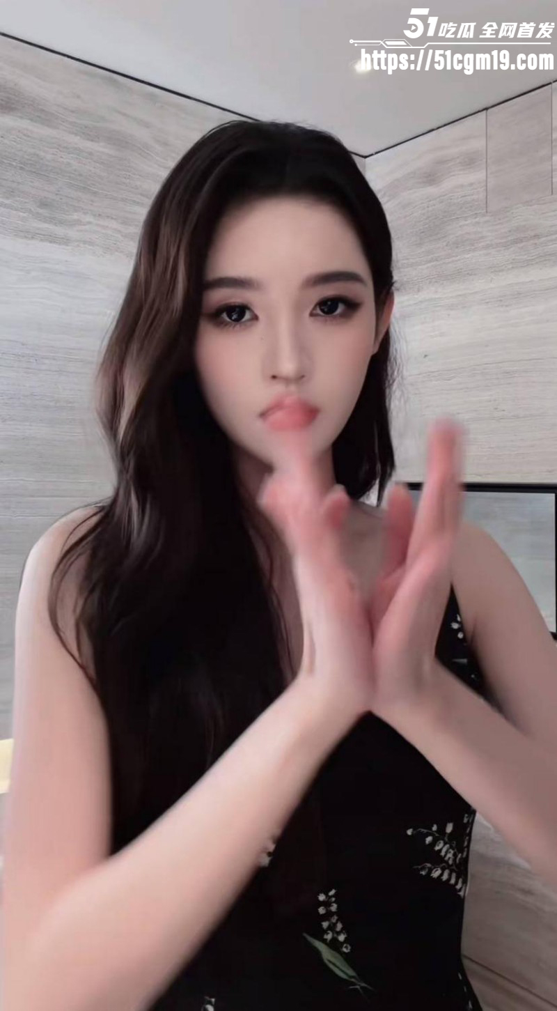 顶流明星黄景瑜王玉雯恋情曝光015