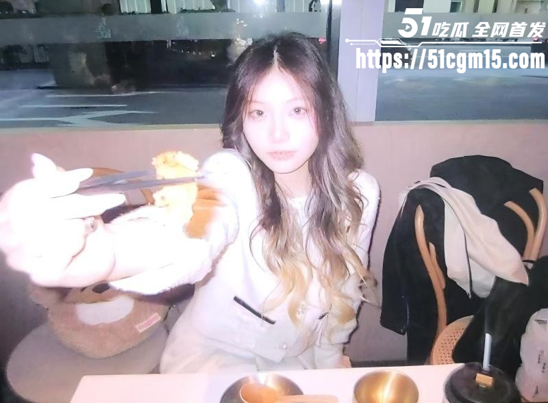 上海华东师大陈昕瑶网恋约炮视频03