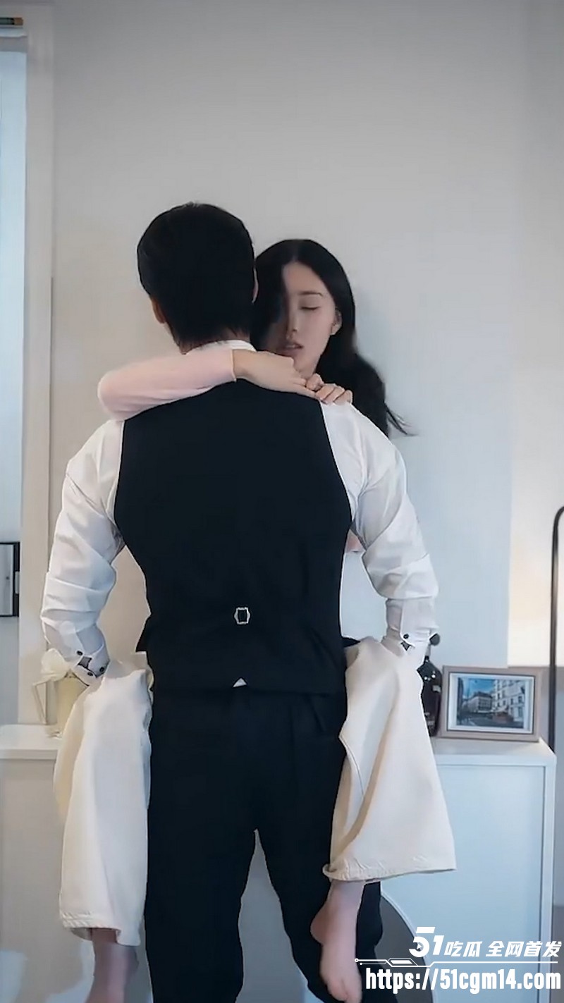 热播短剧前辈都是偶然吗新作 6