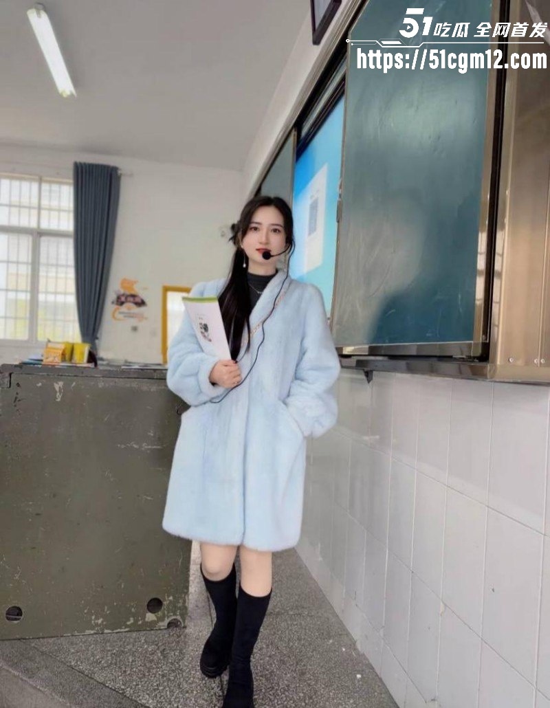 湖南祁东职校95后女老师徐西婷下海卖片06