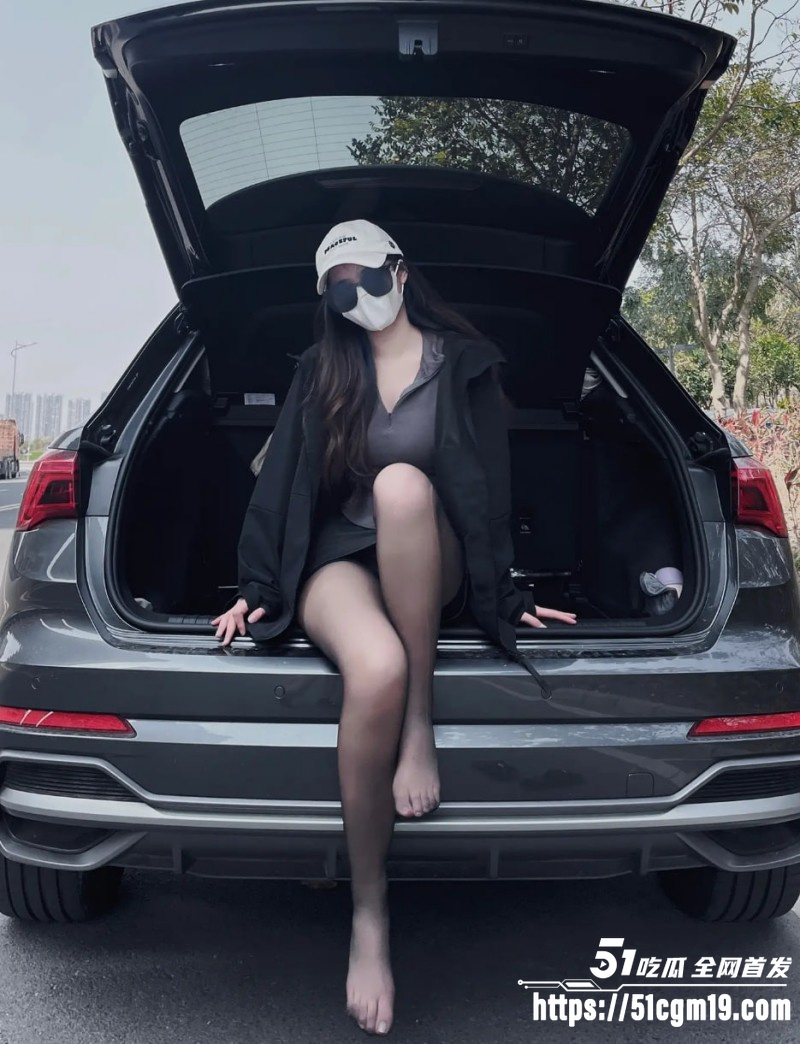 约炮大神 17度 酒店蹂躏长腿大奶少妇 6